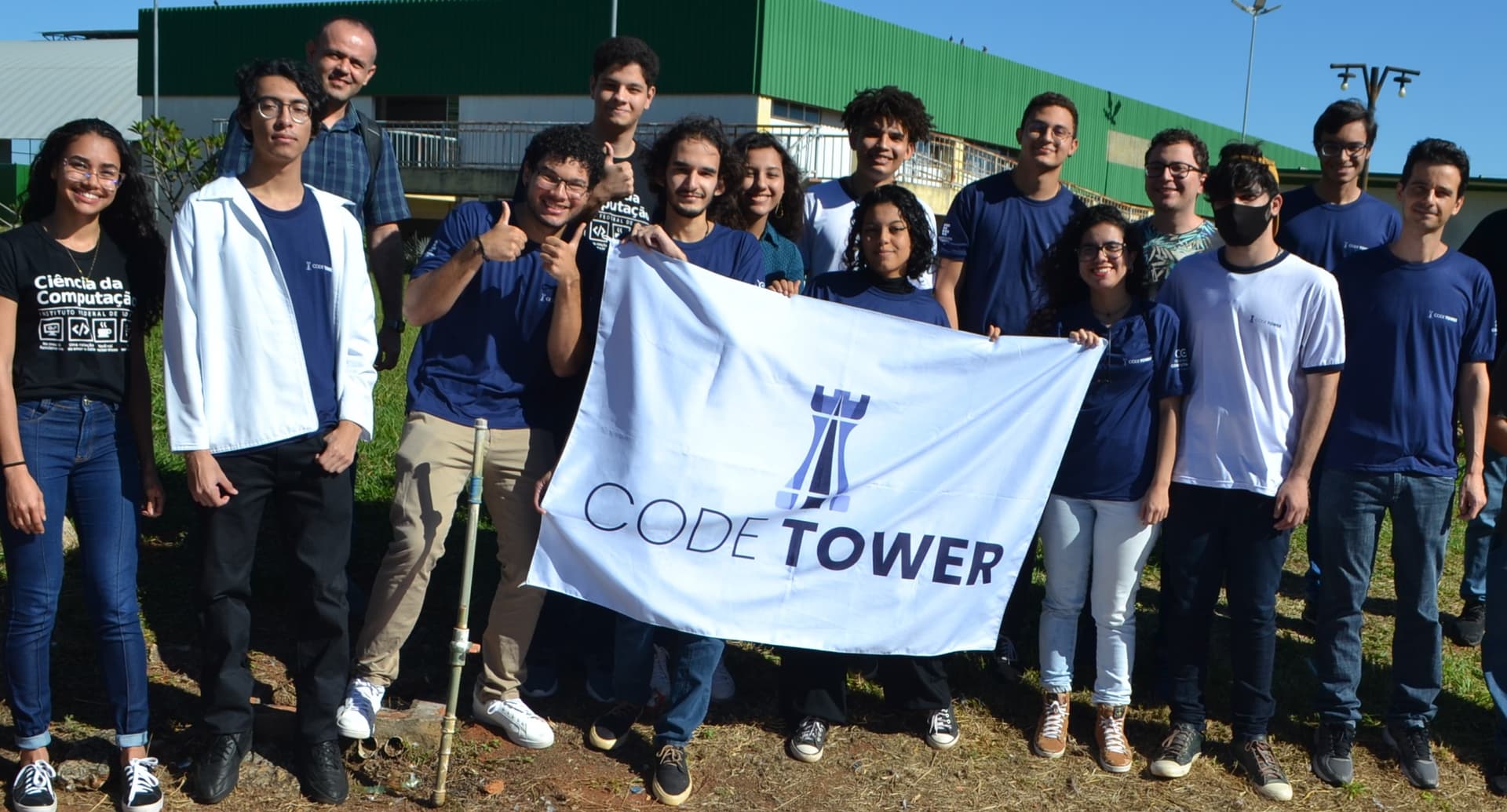 Imagem de capa do site Code Tower